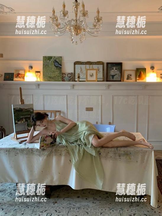 17c吃瓜 这瓜吃得不简单,17c吃瓜直达猎奇边缘!