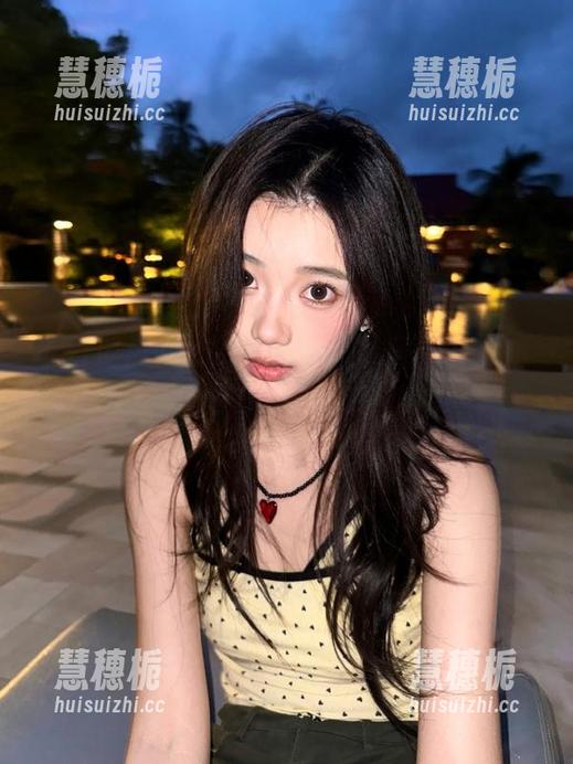 51吃瓜 “51吃瓜fun”:看视频就像在瓜田里打滚,不能停啊!