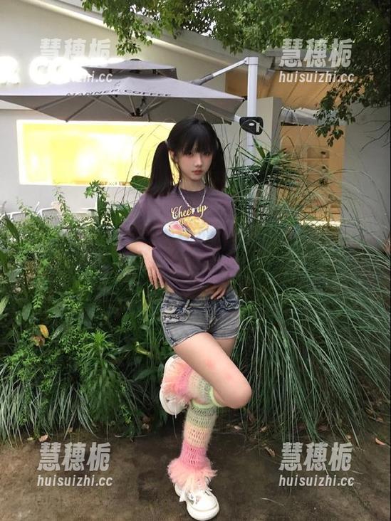 在线观看“51吃瓜fun”军训，最后一秒的花式倒地，加满分！