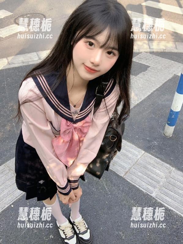 51吃瓜 沿着51吃瓜的线路走,结果踩到了个巨大无比的爆料,令人恍惚
