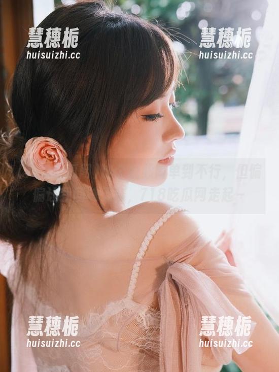 718吃瓜网 这个视频简单到不行,但偏偏让我回味无穷,718吃瓜网走起~
