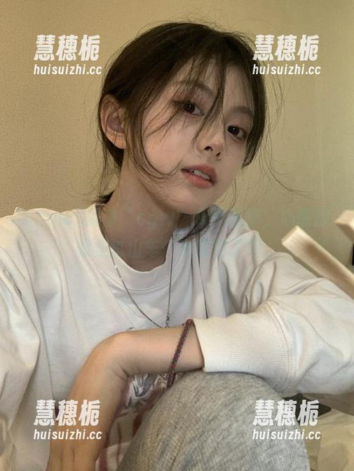 逛着“cgw”永不迷路，心情却像坐过山车…太魔幻了吧。