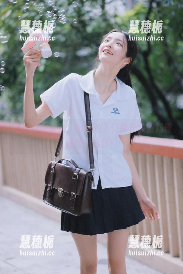 别错过，hlw的入口就像黑暗料理界的一扇窗！