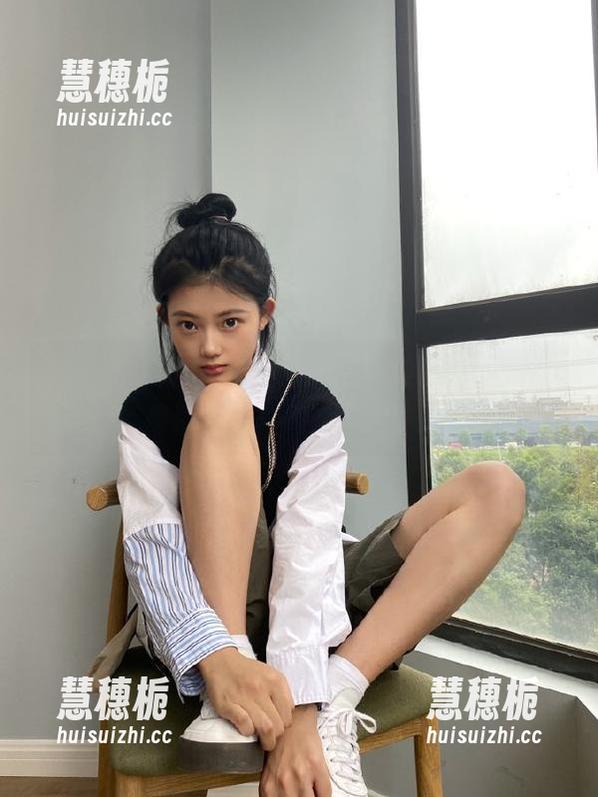 吸吸hlwbet苹果版的新鲜空气，结果都是个奇奇怪怪的气味。