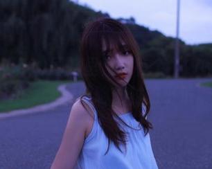 网站里竟然有个‘www.51cg.fun’，好像咱们村的小道消息！