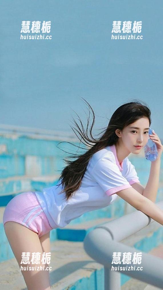 体验“www.吃瓜”app，随便撩几口都是小道消息的浓汁！