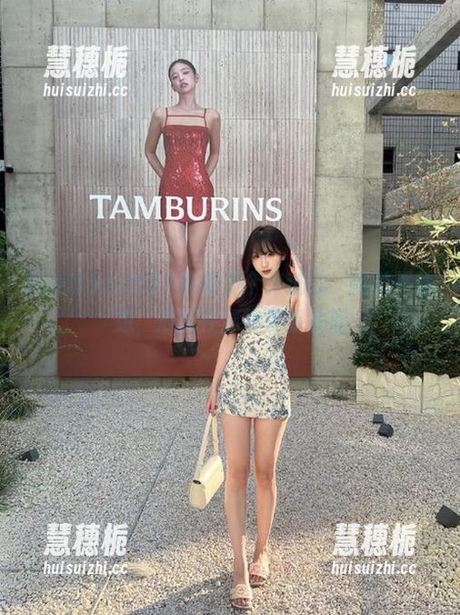 zztt zztt21真的是个传送门,我忍不住想,瓜就在那里等我发掘
