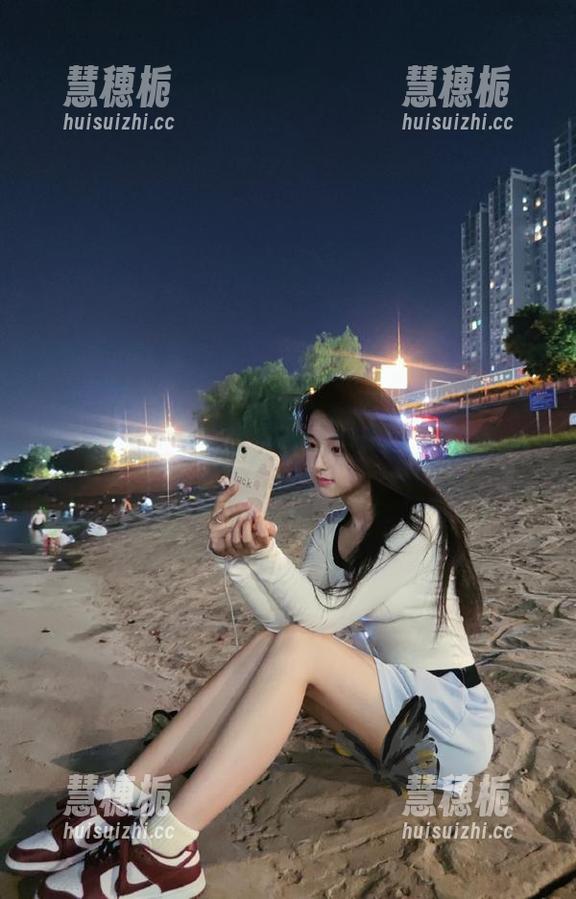 下载“一起吃瓜”，一定会让你心情アップ，八卦脑洞大开！