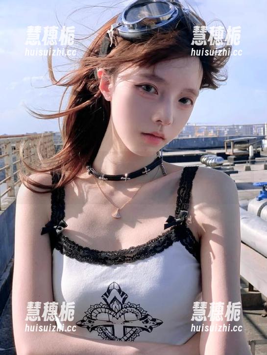 听说今天的瓜特别引人入胜，赶紧下载“五一吃瓜网”来吃呀！