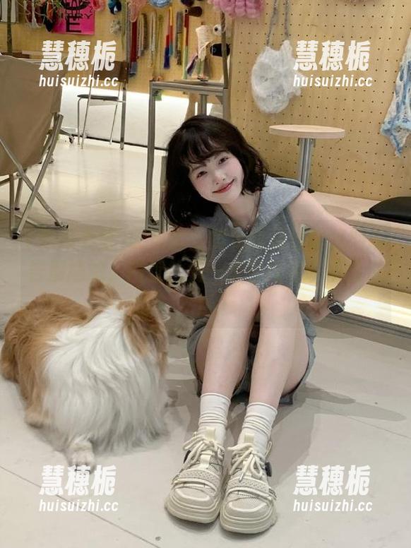 吃瓜大全的免费观看让我彻底告别尴尬，网址抢先一步安排得明明白白！
