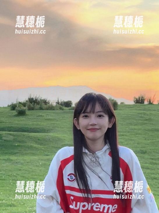 在线51吃瓜黑料不打烊，正能量和黑料的碰撞，好比兄弟情深，哈哈。