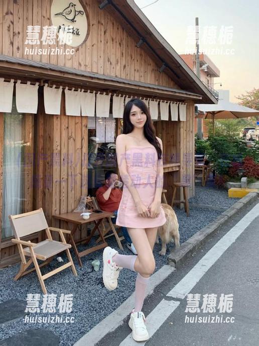 打开国产黑料在线导航，在线感受一下这份楚楚动人的“黑”美！