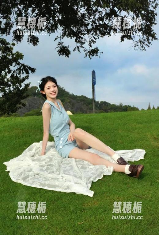 网曝黑料网站，想展示人设的背后真心更让人叹息
