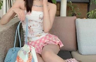 黑料不打烊让我太好奇，结果却打不开收藏？吃瓜遭遇“破裂”。