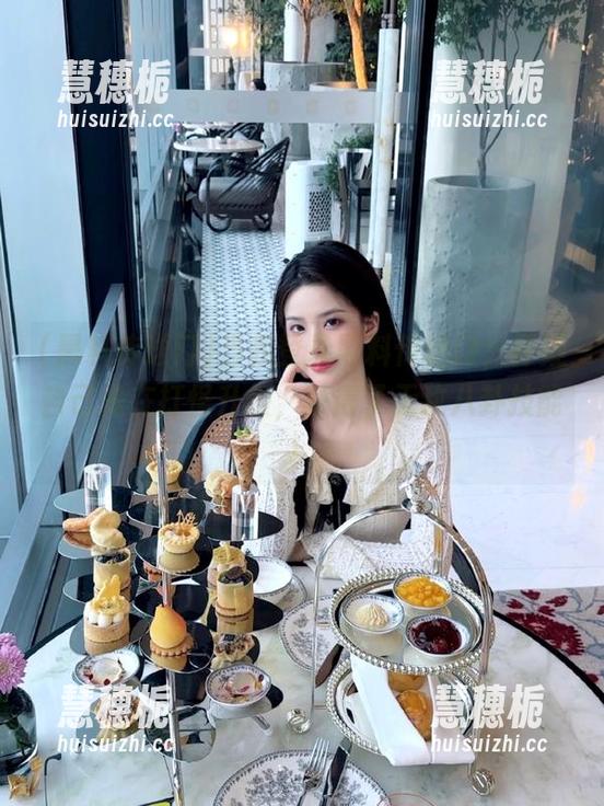 黑料传送门 当我登录黑料传送门,怀疑自己是在打怪升级,获得了无敌八卦技能!