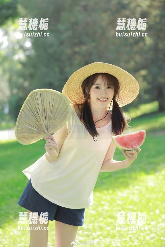 黑料网发布入口闪亮登场，快来猜猜里面藏了啥样的惊悚剧情！