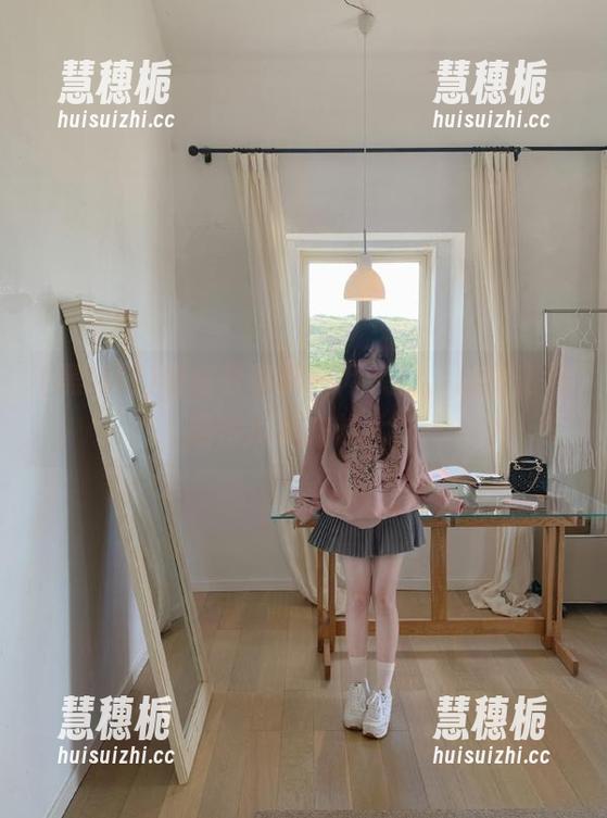 偷偷分享黑料网入口，心里默默期待瓜越来越大！